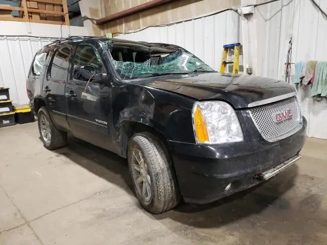 2013 GMC YUKON SLT  