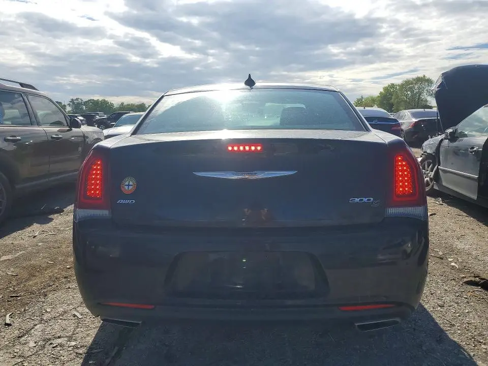 2017 CHRYSLER 300 S  