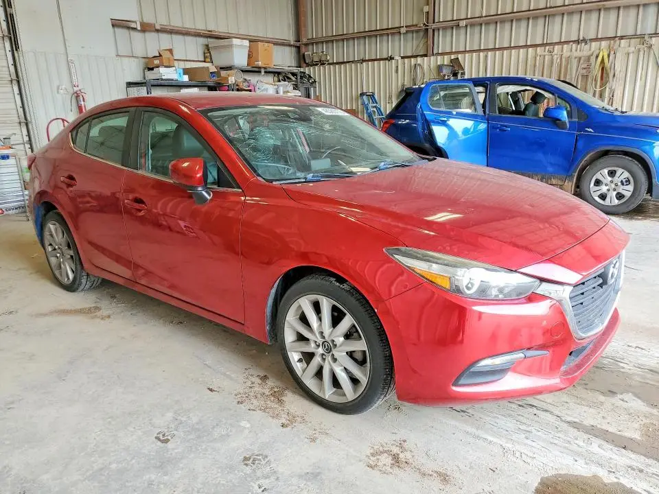 2017 MAZDA 3 TOURING  