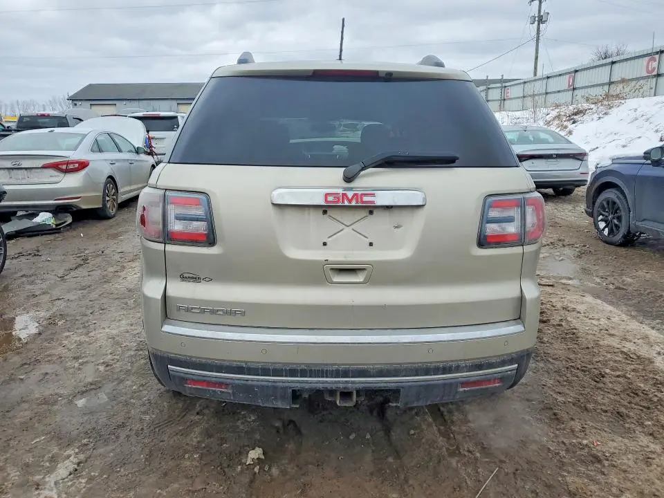 2015 GMC ACADIA SLE  