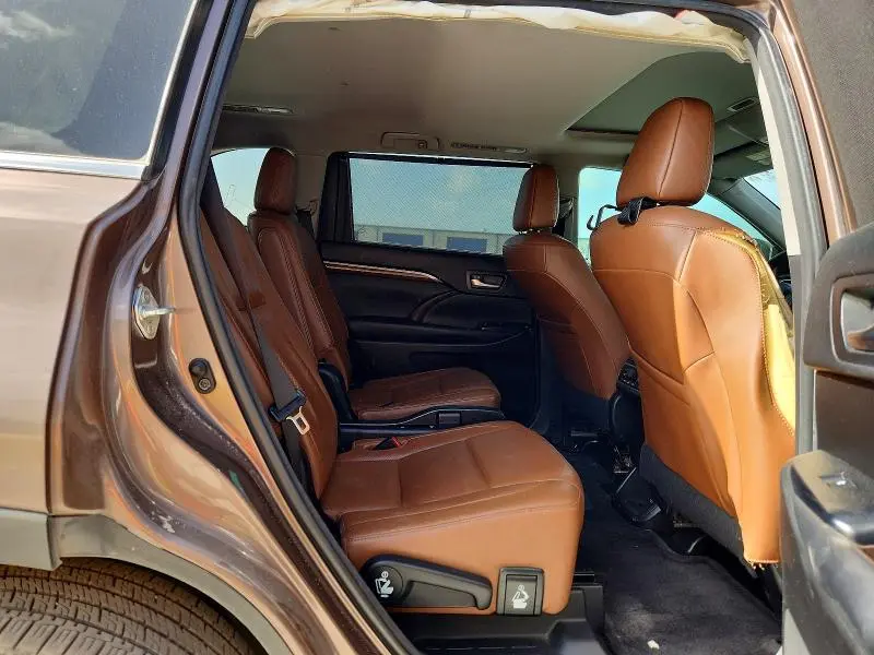 2018 TOYOTA HIGHLANDER LIMITED  
