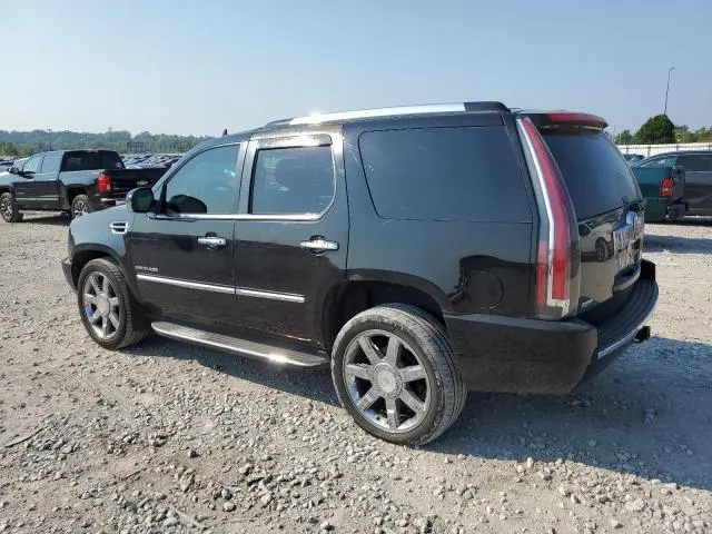 2012 CADILLAC ESCALADE LUXURY  