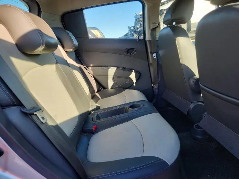 2015 CHEVROLET SPARK 2LT  