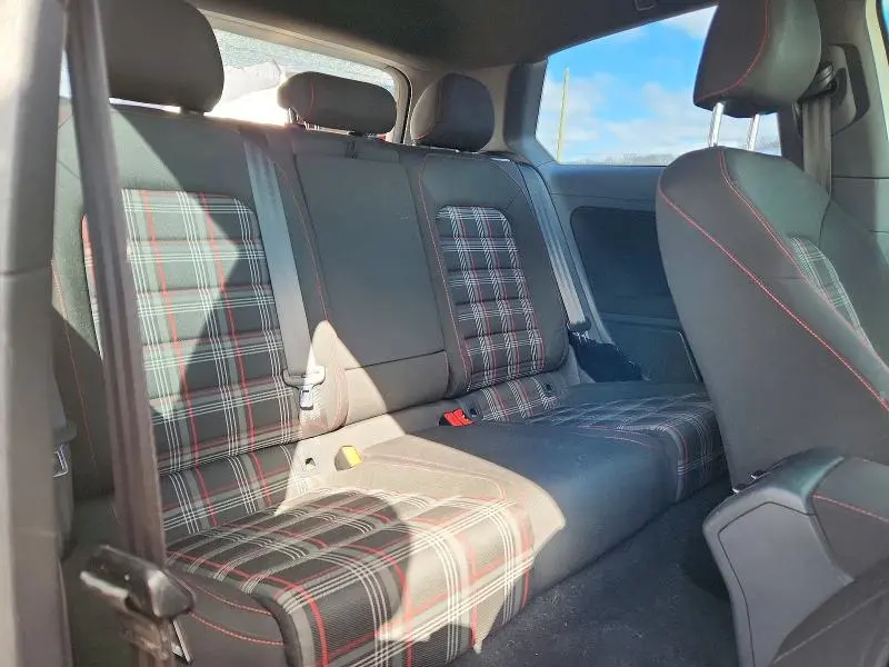 2016 VOLKSWAGEN GTI S  