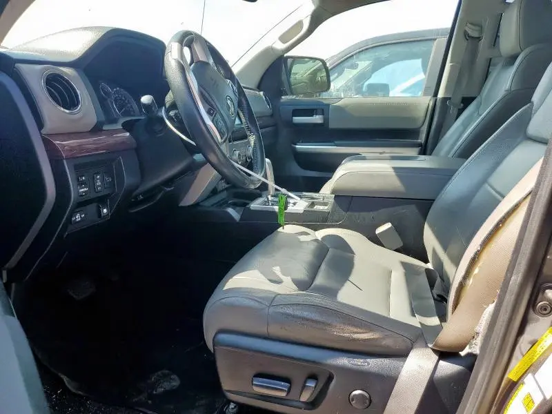 2016 TOYOTA TUNDRA CREWMAX LIMITED  