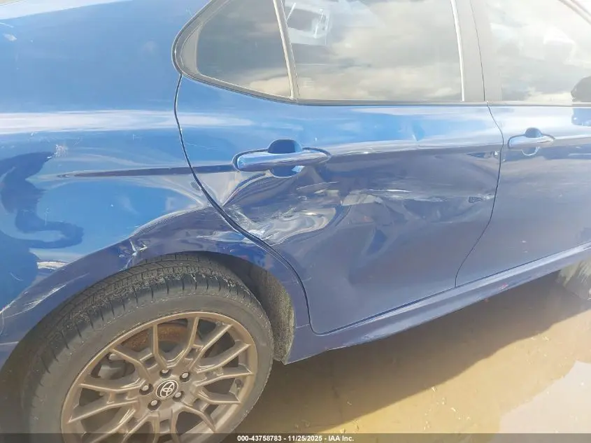 2023 TOYOTA CAMRY SE NIGHTSHADE EDITION