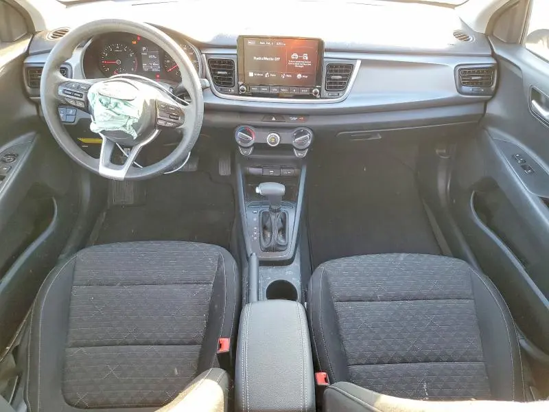 2022 KIA RIO S  