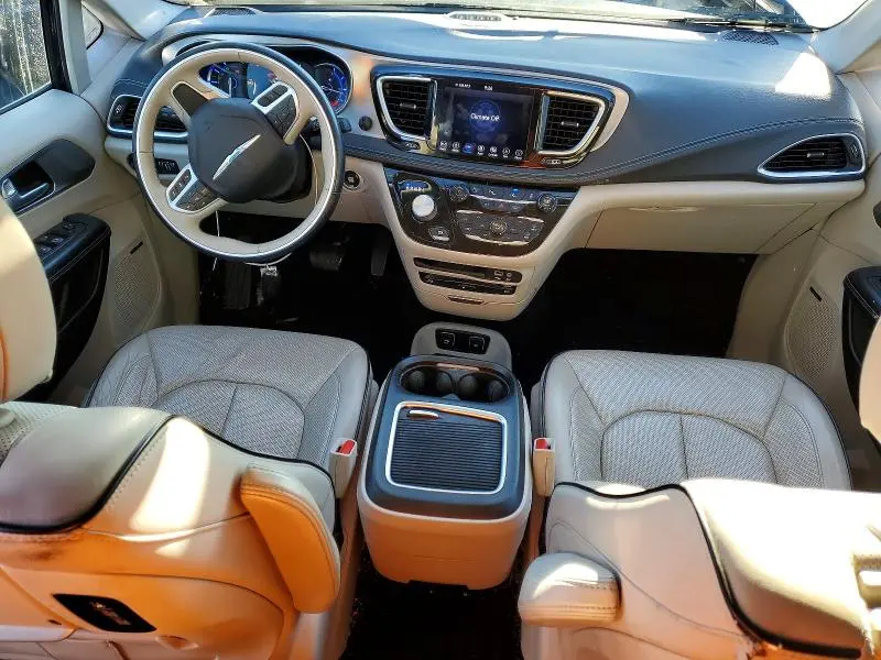 2018 CHRYSLER PACIFICA HYBRID LIMITED  