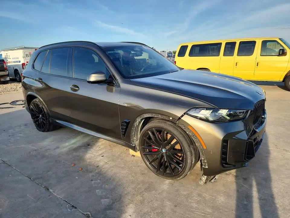 2024 BMW X5 XDRIVE40I  