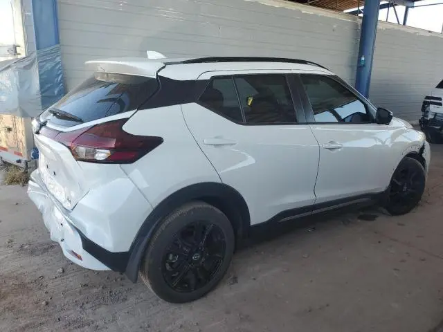 2022 NISSAN KICKS SR  