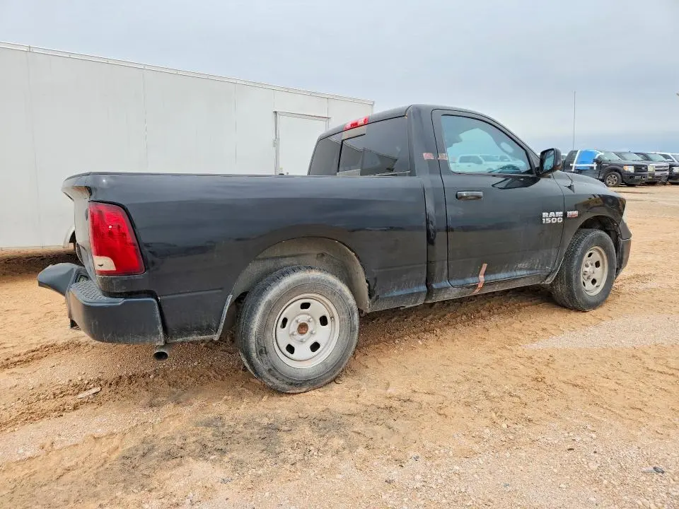 2014 RAM 1500 ST  