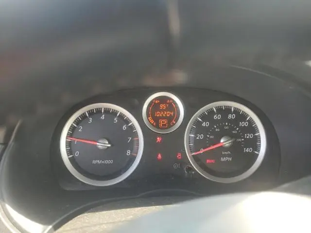 2010 NISSAN SENTRA 2.0  