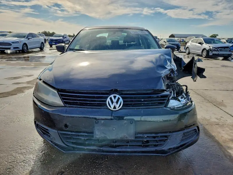 2012 VOLKSWAGEN JETTA BASE  