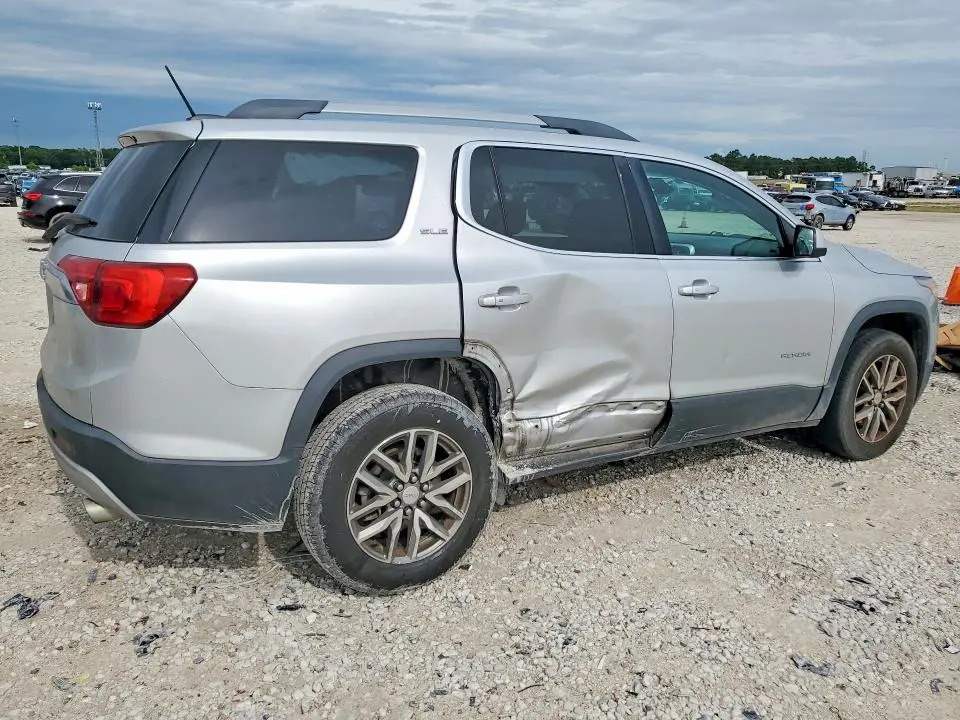 2017 GMC ACADIA SLE  