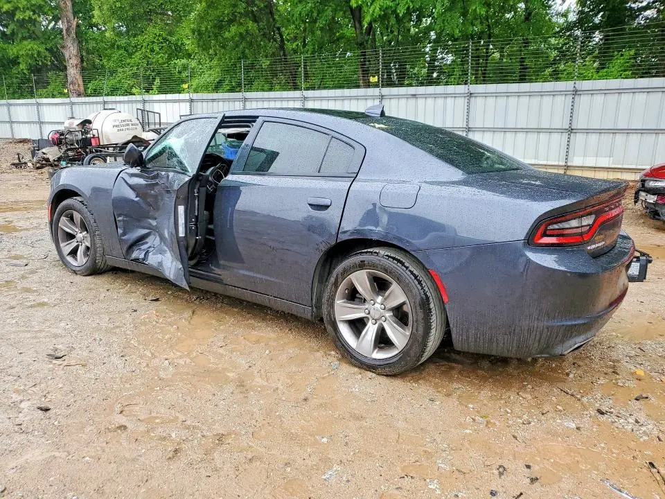 2016 DODGE CHARGER SXT  