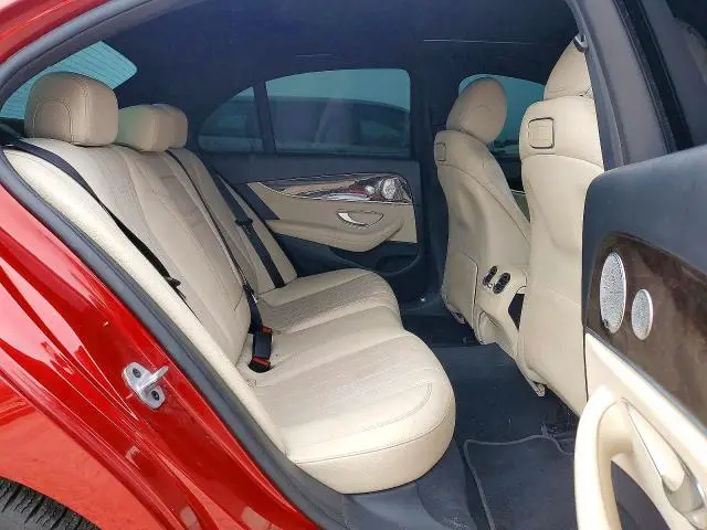 2019 MERCEDES-BENZ E 300  