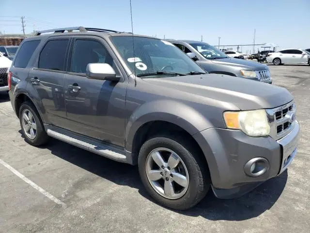 2011 FORD ESCAPE LIMITED  