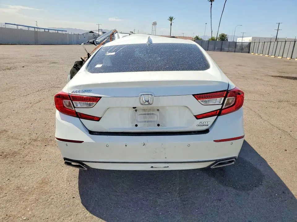 2019 HONDA ACCORD TOURING  
