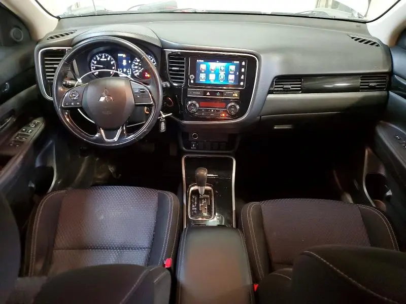 2019 MITSUBISHI OUTLANDER ES  
