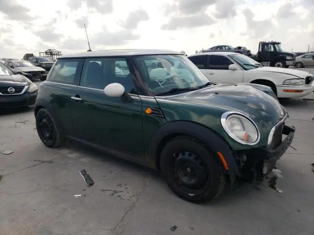 2012 MINI COOPER   