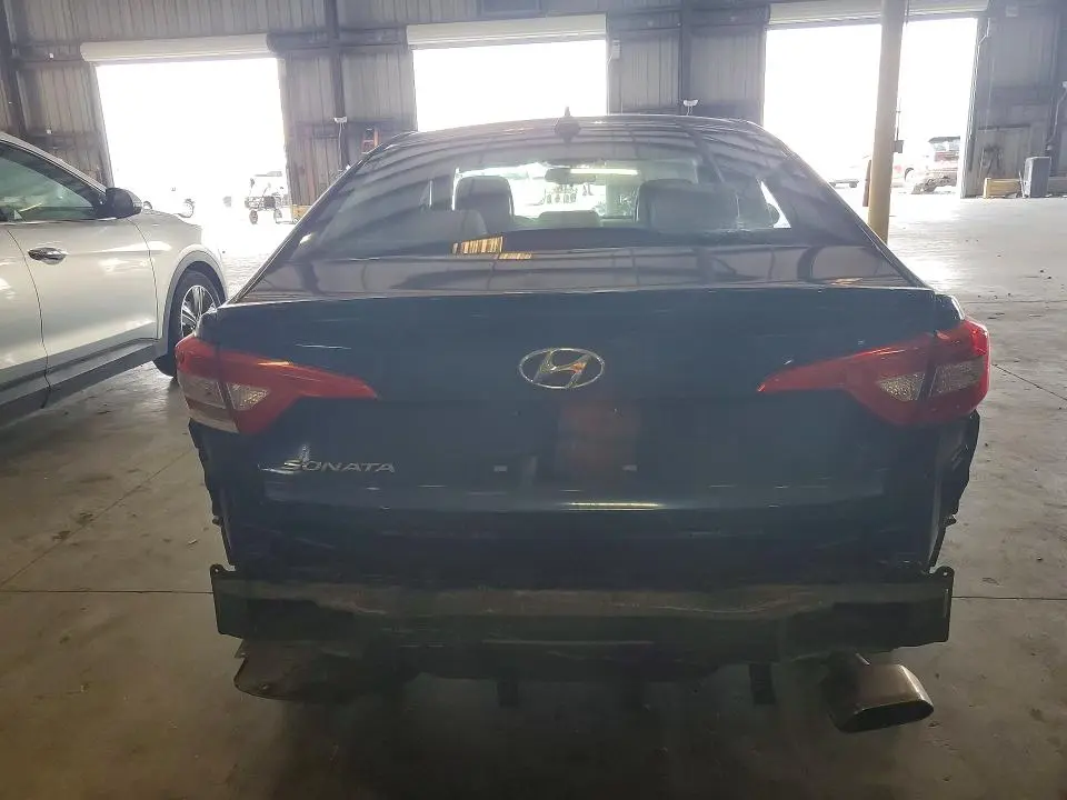 2017 HYUNDAI SONATA SE  