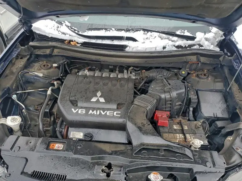 2014 MITSUBISHI OUTLANDER GT  