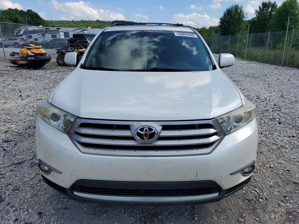 2013 TOYOTA HIGHLANDER LIMITED  