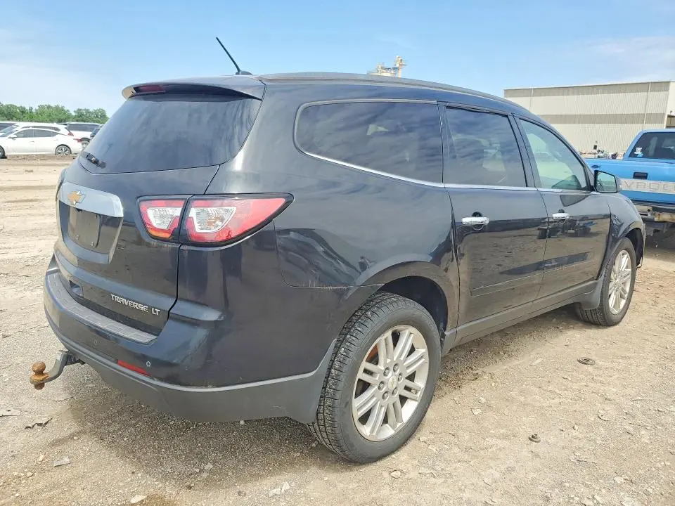 2015 CHEVROLET TRAVERSE LT  