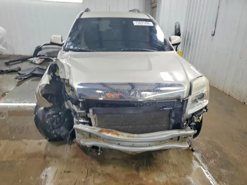 2014 GMC TERRAIN SLE  