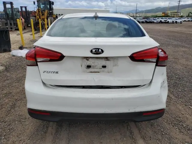 2017 KIA FORTE LX  