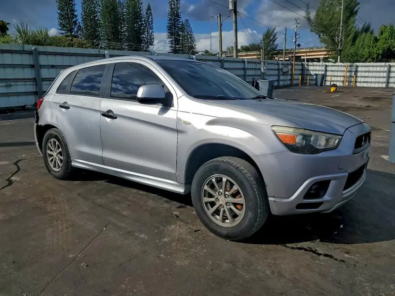 2011 MITSUBISHI OUTLANDER SPORT ES  