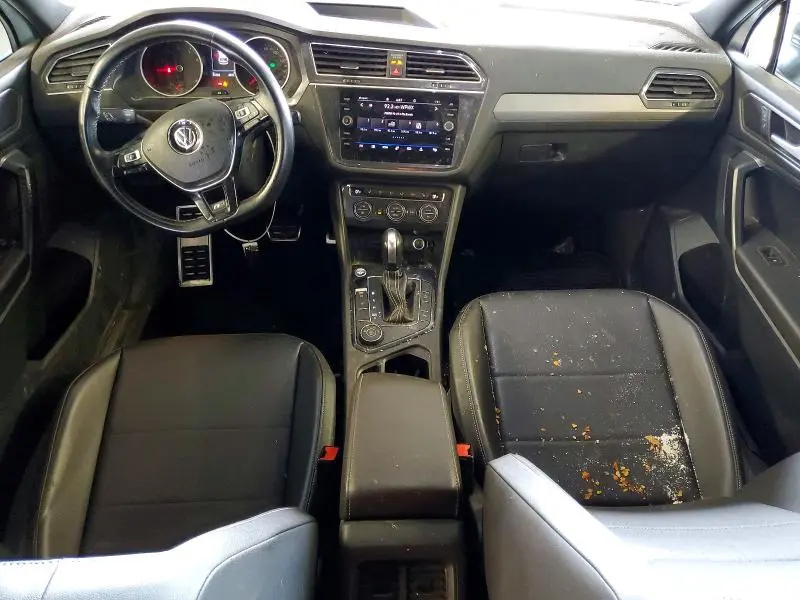 2021 VOLKSWAGEN TIGUAN SE  