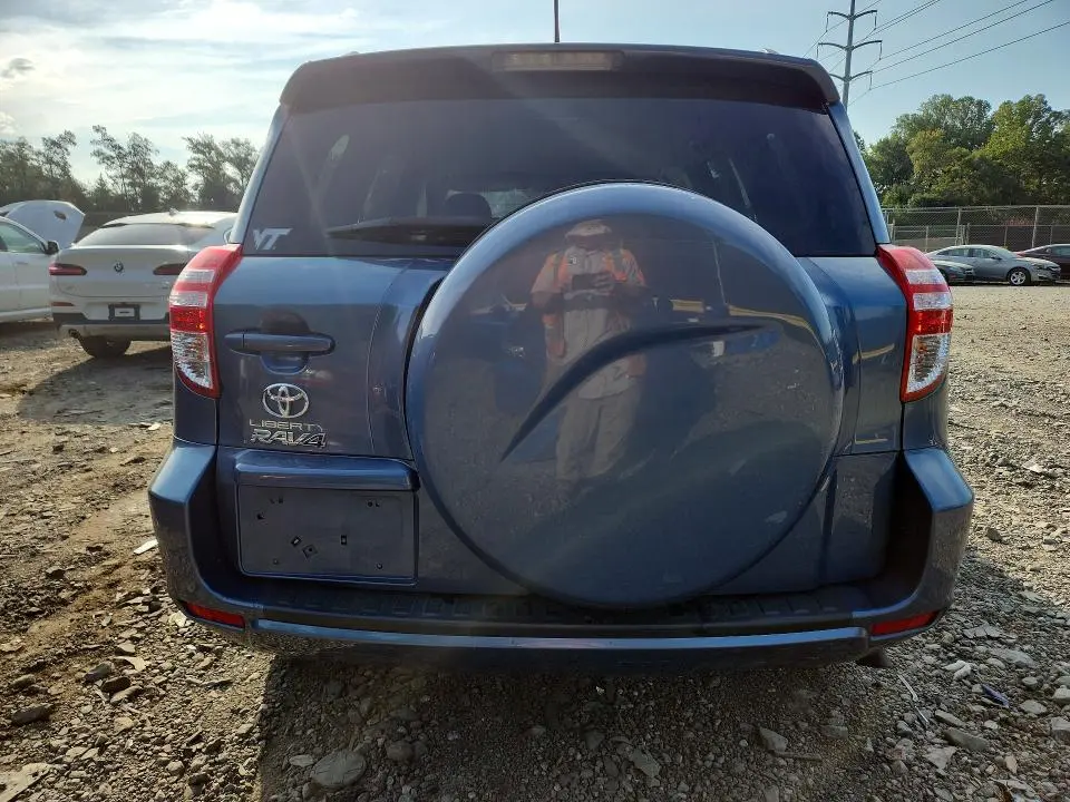 2012 TOYOTA RAV4 BASE  