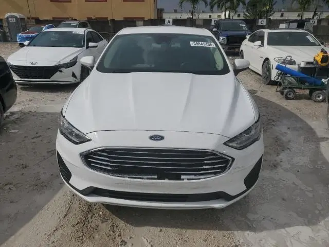 2019 FORD FUSION SE  