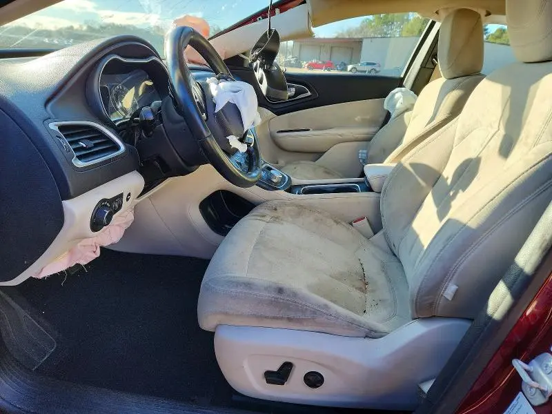 2015 CHRYSLER 200 LIMITED  