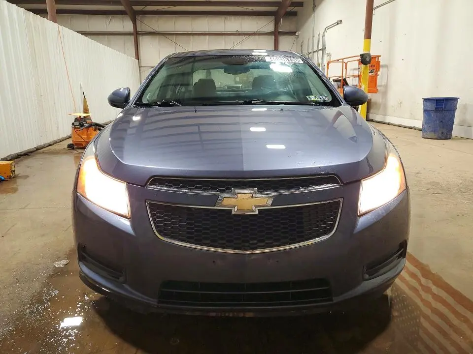 2013 CHEVROLET CRUZE LT  
