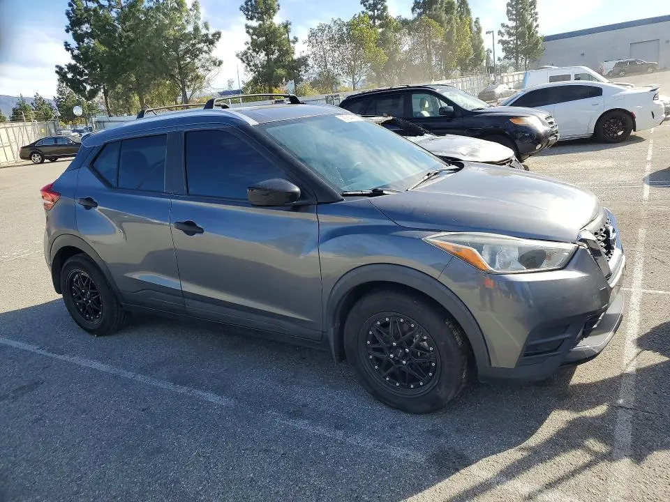 2019 NISSAN KICKS S  
