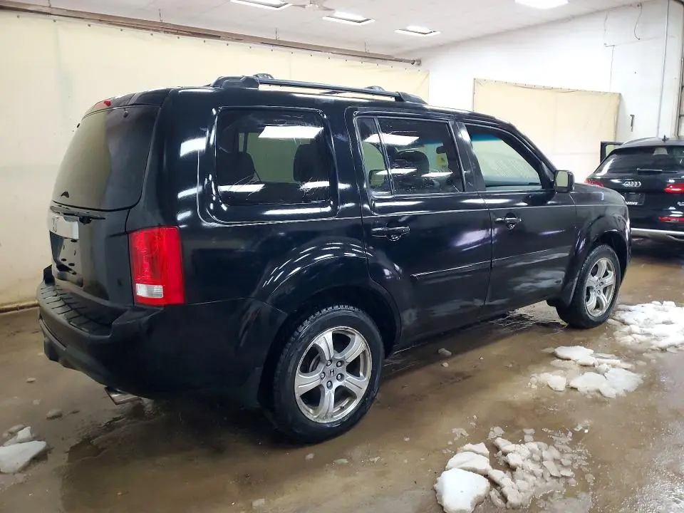 2012 HONDA PILOT EX  