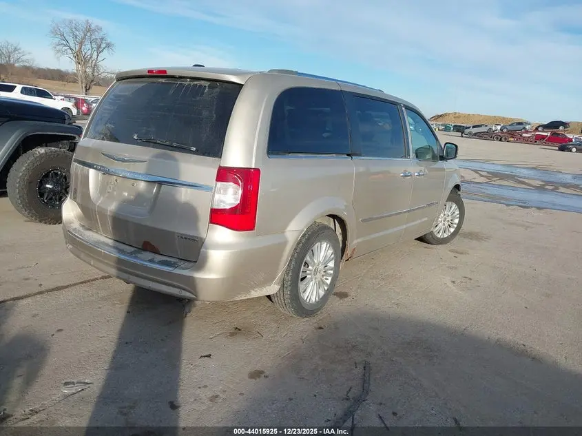 2013 CHRYSLER TOWN & COUNTRY LIMITED