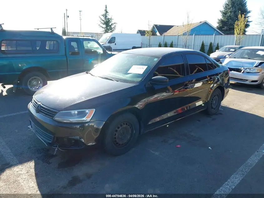 2013 VOLKSWAGEN JETTA 2.0L S