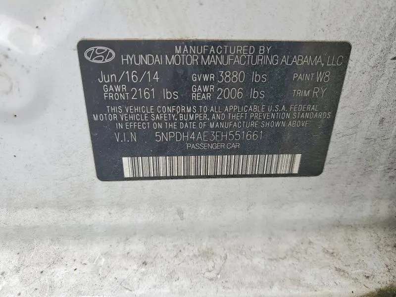 2015 HYUNDAI ELANTRA SE  