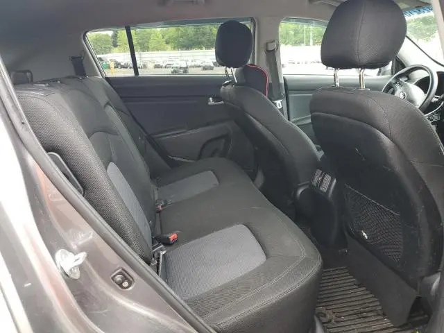 2016 KIA SPORTAGE LX  