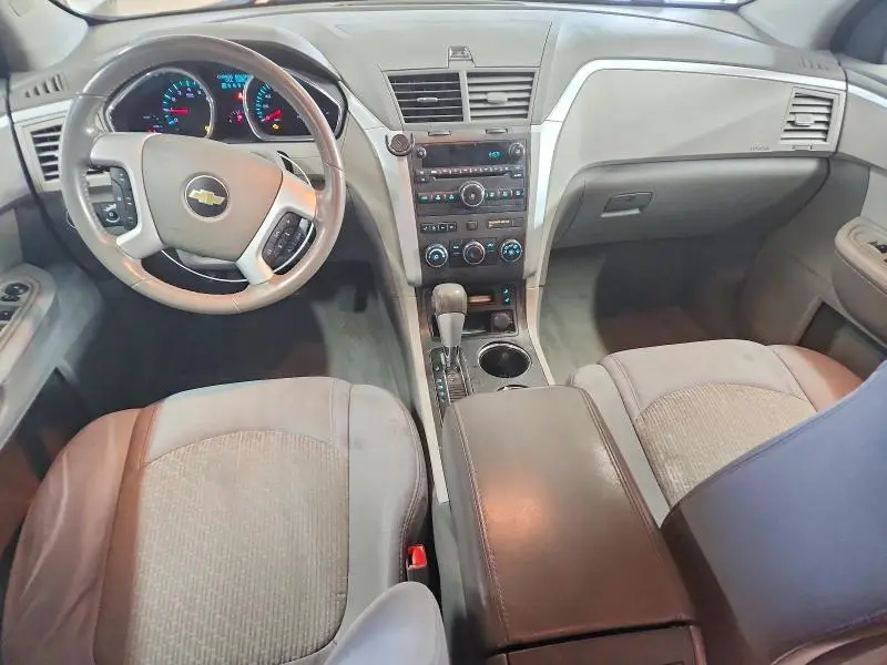 2012 CHEVROLET TRAVERSE LT  