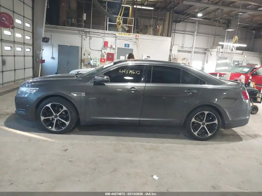 2015 FORD TAURUS LIMITED