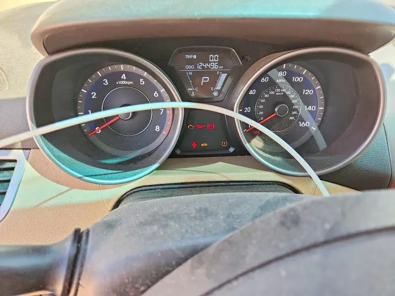 2013 HYUNDAI ELANTRA GLS  