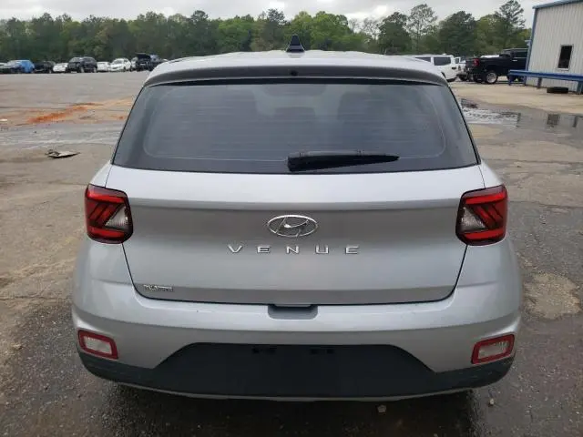 2022 HYUNDAI VENUE SE  
