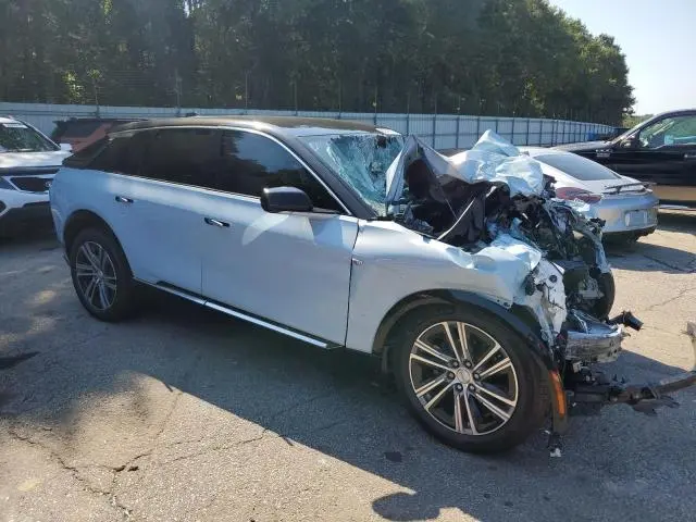 2024 CADILLAC LYRIQ LUXURY  