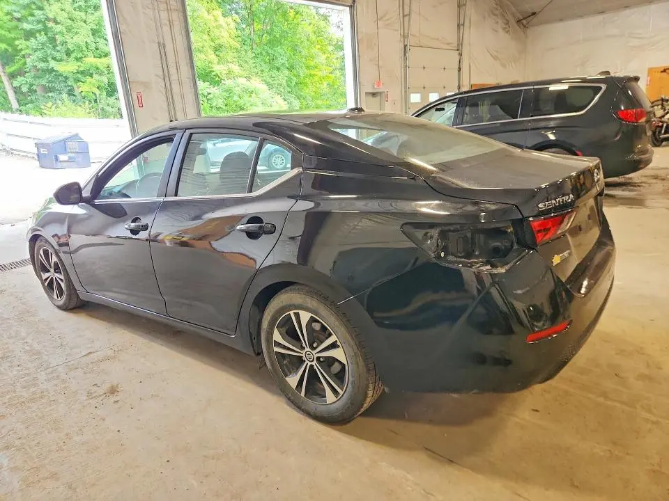 2022 NISSAN SENTRA SV  