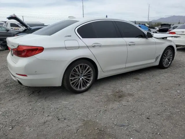 2018 BMW 530E 