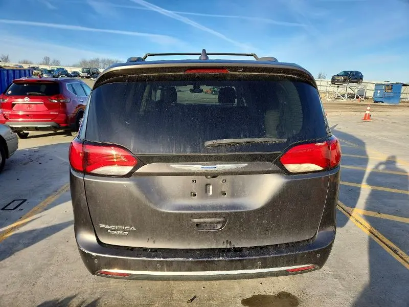 2018 CHRYSLER PACIFICA TOURING L  